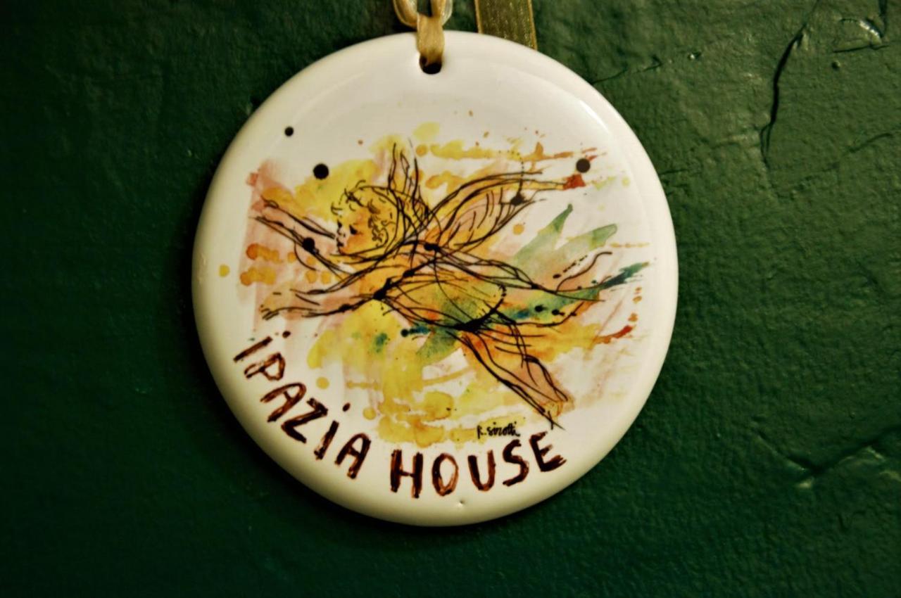 Ipazia House Apartment Genoa Bagian luar foto