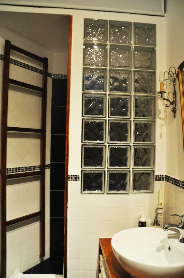 Ipazia House Apartment Genoa Bagian luar foto